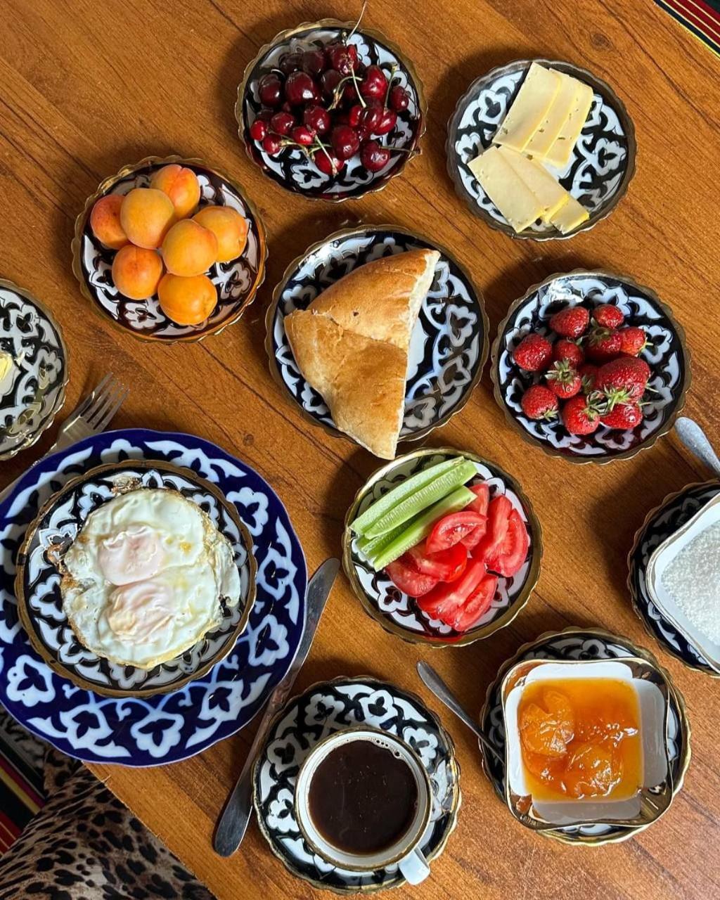 B-House Boutique With Terrace Hotell Bukhara Eksteriør bilde