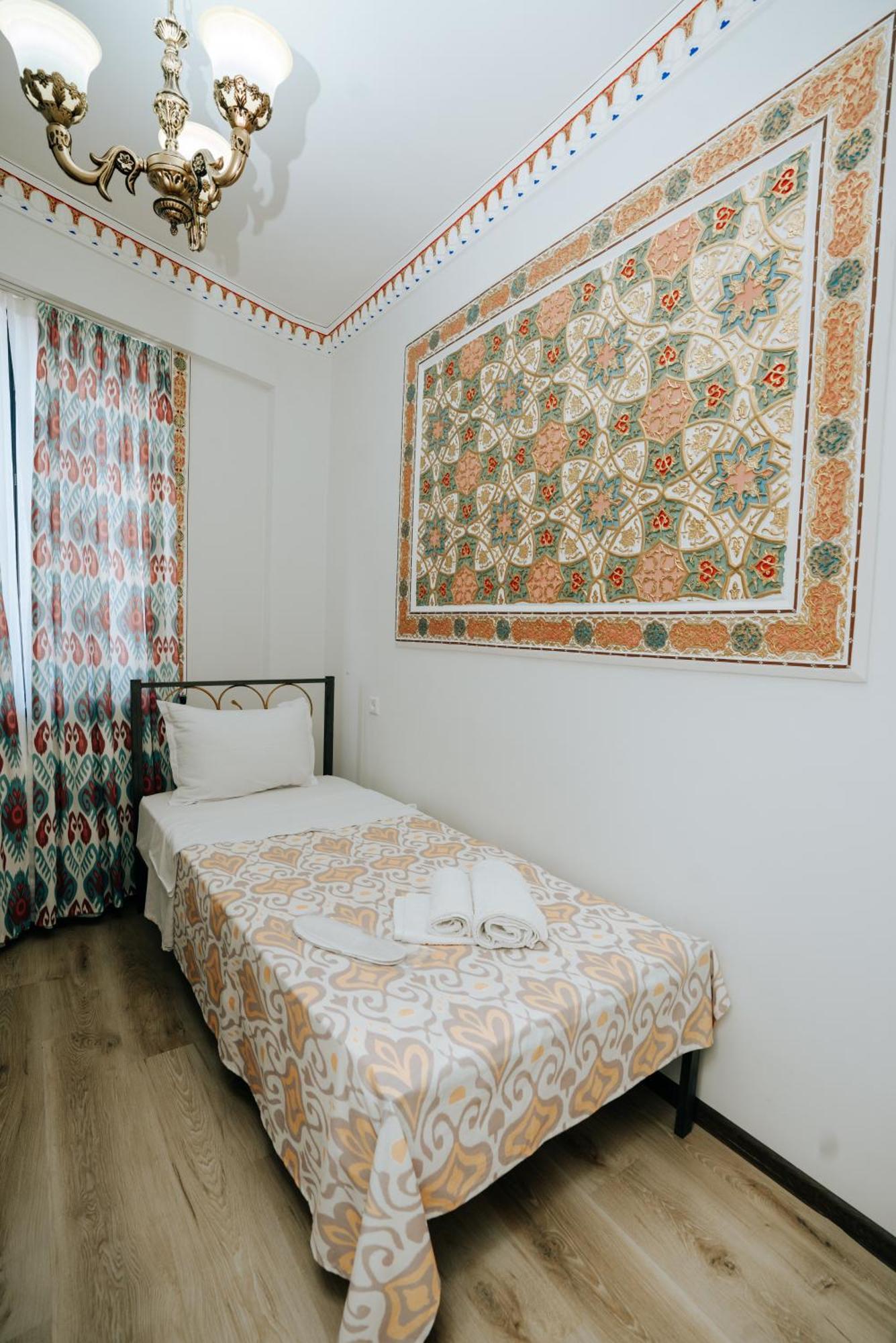 B-House Boutique With Terrace Hotell Bukhara Eksteriør bilde