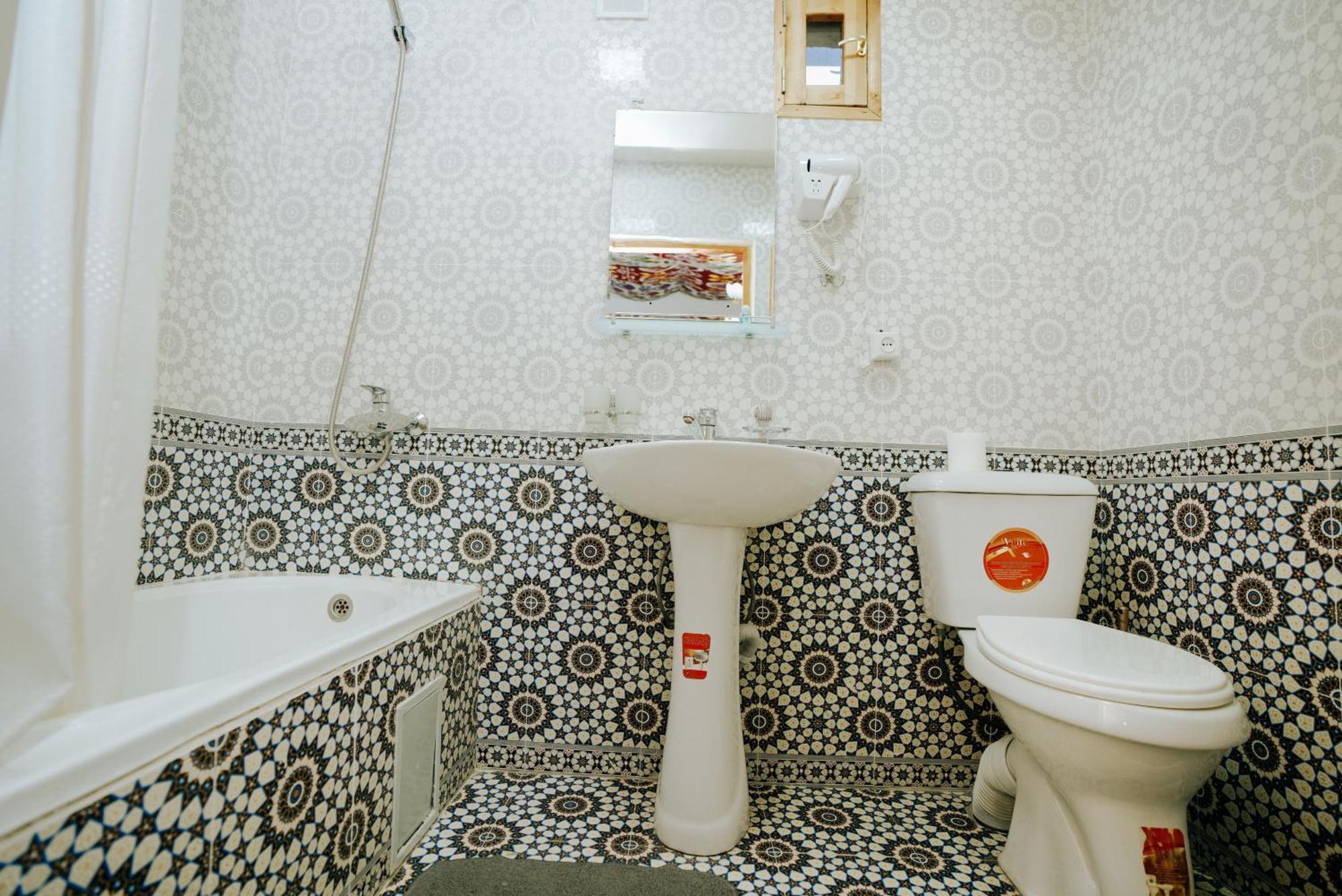 B-House Boutique With Terrace Hotell Bukhara Eksteriør bilde